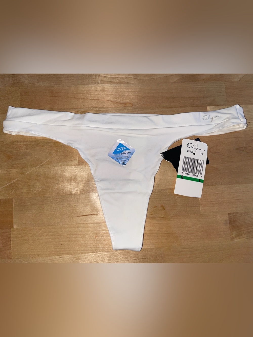 Olga silky smooth thong